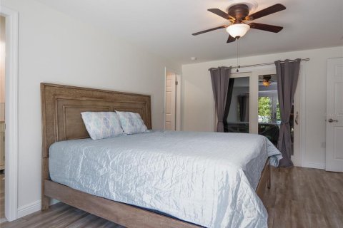 Villa ou maison à louer à Sarasota, Floride: 3 chambres, 164.9 m2 № 2166466 - photo 18