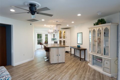 Villa ou maison à louer à Sarasota, Floride: 3 chambres, 164.9 m2 № 2166466 - photo 7