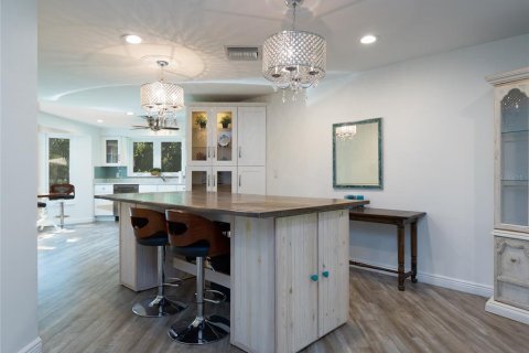 Villa ou maison à louer à Sarasota, Floride: 3 chambres, 164.9 m2 № 2166466 - photo 10