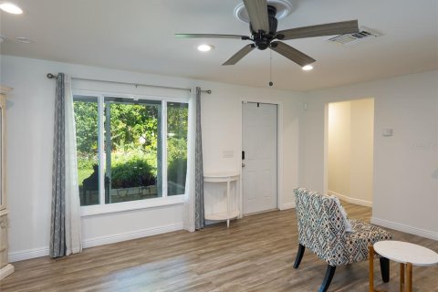 Villa ou maison à louer à Sarasota, Floride: 3 chambres, 164.9 m2 № 2166466 - photo 8
