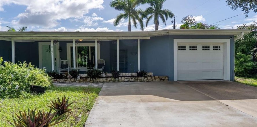 Villa ou maison à Sarasota, Floride 3 chambres, 164.9 m2 № 2166466