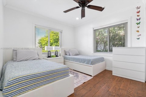 Immobilier commercial à vendre à Coral Gables, Floride: 247.03 m2 № 2433015 - photo 27