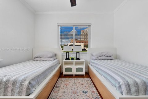 Immobilier commercial à vendre à Coral Gables, Floride: 247.03 m2 № 2433015 - photo 12