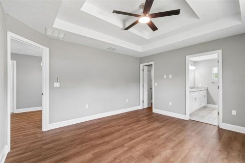 House in Lakeland, Florida 3 bedrooms, 128.58 sq.m. № 2204697 - photo 15