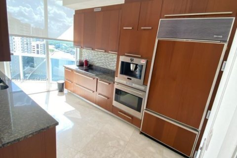 Купить кондоминиум в Санни-Айлс-Бич, Флорида 2 спальни, 133.31м2, № 2046410 - фото 14