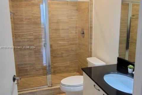 Купить кондоминиум в Санни-Айлс-Бич, Флорида 2 спальни, 133.31м2, № 2046410 - фото 26