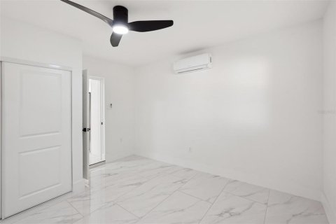 Casa en venta en Sarasota, Florida, 3 dormitorios, 98.29 m2 № 1563607 - foto 24