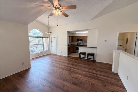 Condo in Orlando, Florida, 1 bedroom № 2231918 - photo 8