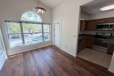 Condo in Orlando, Florida, 1 bedroom № 2231918 - photo 11