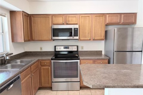 Condo in Orlando, Florida, 1 bedroom № 2231918 - photo 13