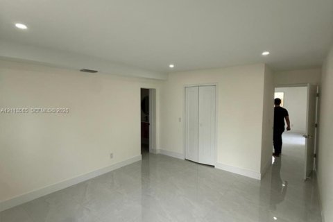 Купить виллу или дом в Майами, Флорида 3 спальни, 159.98м2, № 2434059 - фото 5
