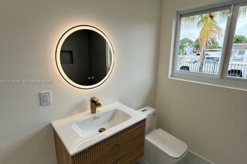 Купить виллу или дом в Майами, Флорида 3 спальни, 159.98м2, № 2434059 - фото 3