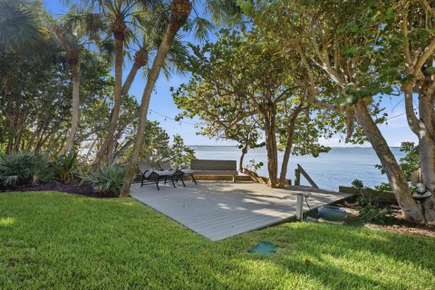 Villa ou maison à louer à Hutchinson Island South, Floride: 4 chambres, 387.68 m2 № 2439294 - photo 30
