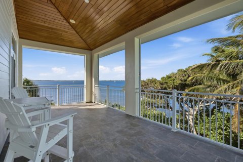 Villa ou maison à louer à Hutchinson Island South, Floride: 4 chambres, 387.68 m2 № 2439294 - photo 22