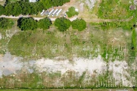 Land in Kissimmee, Florida № 2102265 - photo 11