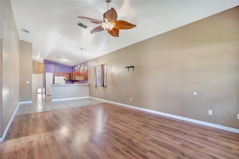 Villa ou maison à vendre à Ocoee, Floride: 3 chambres, 134.52 m2 № 2317375 - photo 5