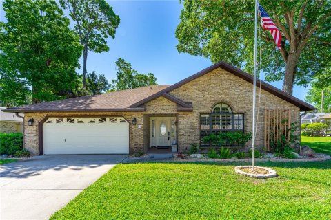 Villa ou maison à vendre à South Daytona, Floride: 3 chambres, 171.13 m2 № 1670020 - photo 3