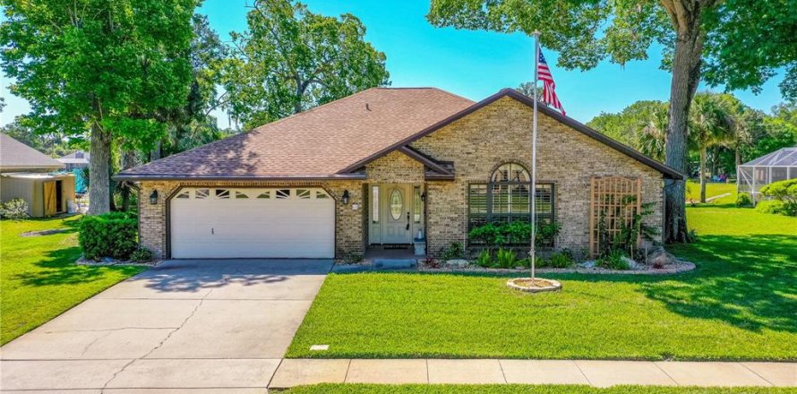 Villa ou maison à South Daytona, Floride 3 chambres, 171.13 m2 № 1670020