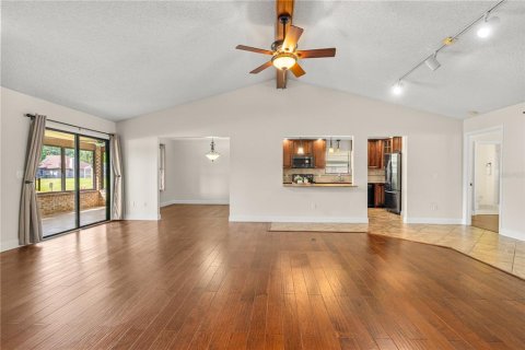 Villa ou maison à vendre à South Daytona, Floride: 3 chambres, 171.13 m2 № 1670020 - photo 15
