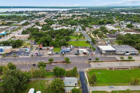 Commercial property in Lakeland, Florida 7 bedrooms, 250.46 sq.m. № 2204741 - photo 9