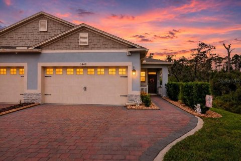 House in Clermont, Florida 2 bedrooms, 151.15 sq.m. № 2273186