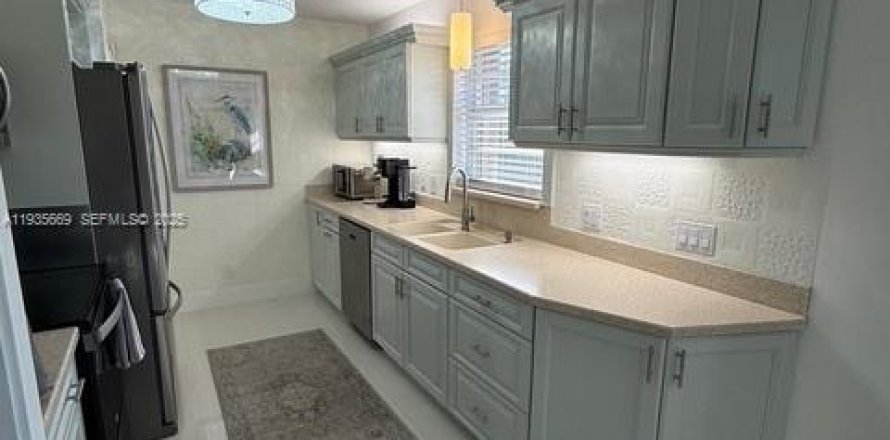 Condominio en Port St. Lucie, Florida, 2 dormitorios  № 1993803