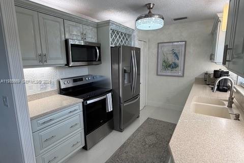 Condominio en venta en Port St. Lucie, Florida, 2 dormitorios, 108.7 m2 № 1993803 - foto 3