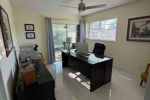 Condominio en venta en Port St. Lucie, Florida, 2 dormitorios, 108.7 m2 № 1993803 - foto 23