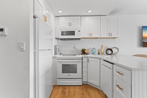 Condominio en venta en Fort Lauderdale, Florida, 3 habitaciones, 40.88 m2 № 2153855 - foto 9