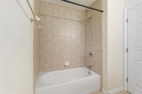 House in Gainesville, Florida 3 bedrooms, 109.35 sq.m. № 2102461 - photo 22