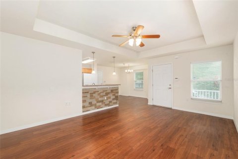 House in Gainesville, Florida 3 bedrooms, 109.35 sq.m. № 2102461 - photo 6