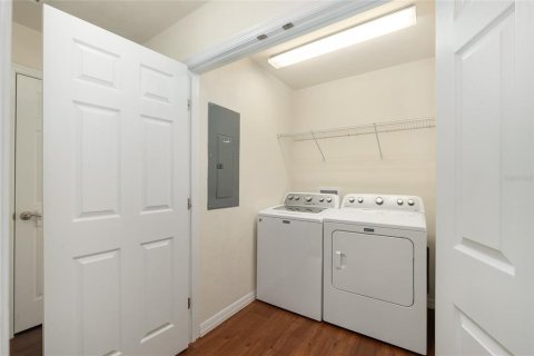 House in Gainesville, Florida 3 bedrooms, 109.35 sq.m. № 2102461 - photo 30
