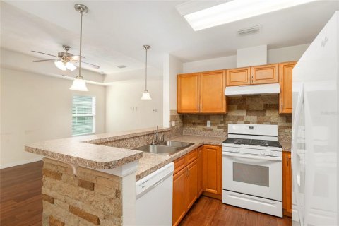 House in Gainesville, Florida 3 bedrooms, 109.35 sq.m. № 2102461 - photo 10