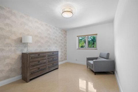 Casa en venta en Hollywood, Florida, 6 dormitorios, 370.68 m2 № 1964883 - foto 27