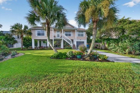 House in Ormond Beach, Florida 3 bedrooms, 111.48 sq.m. № 2299743