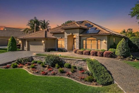 Casa en venta en Dade City, Florida, 4 dormitorios, 282.61 m2 № 2103195 - foto 6