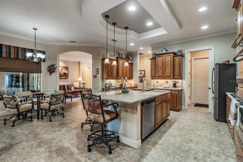 Casa en venta en Dade City, Florida, 4 dormitorios, 282.61 m2 № 2103195 - foto 19