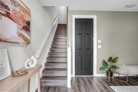 Купить таунхаус в Уэст-Палм-Бич, Флорида 3 спальни, 123.19м2, № 2011236 - фото 2