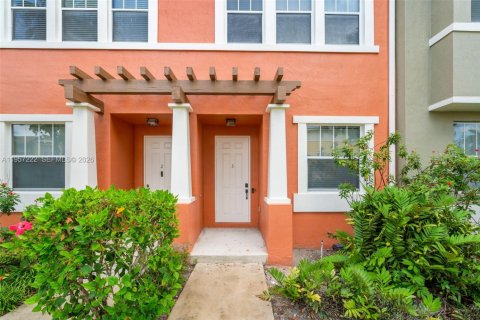 Купить таунхаус в Уэст-Палм-Бич, Флорида 3 спальни, 123.19м2, № 2011236 - фото 23