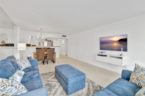 Condominio en venta en Fort Lauderdale, Florida, 2 dormitorios, 106.28 m2 № 1707196 - foto 7