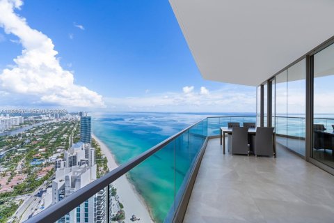 Condo in Sunny Isles Beach, Florida, 4 bedrooms  № 2089124 - photo 24