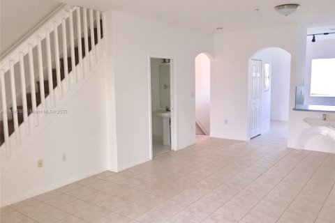 Copropriété à louer à Doral, Floride: 3 chambres, 127.28 m2 № 1830619 - photo 21
