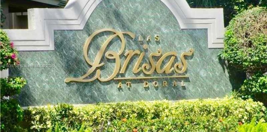 Condo à Doral, Floride, 3 chambres № 1830619