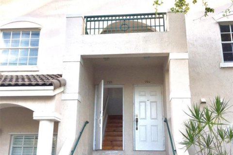 Copropriété à louer à Doral, Floride: 3 chambres, 127.28 m2 № 1830619 - photo 24