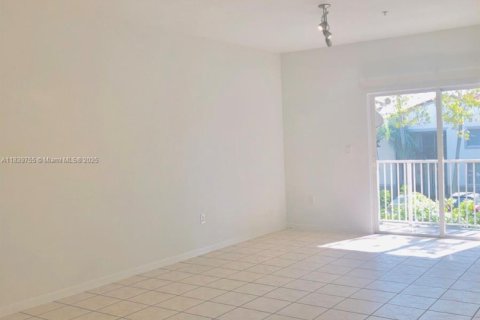 Copropriété à louer à Doral, Floride: 3 chambres, 127.28 m2 № 1830619 - photo 22
