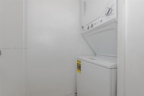 Copropriété à vendre à Weston, Floride: 2 chambres, 87.89 m2 № 2065507 - photo 26