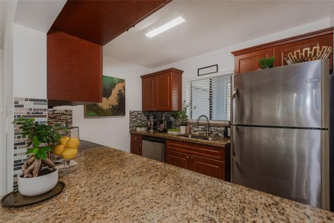 Copropriété à vendre à Weston, Floride: 2 chambres, 87.89 m2 № 2065507 - photo 12