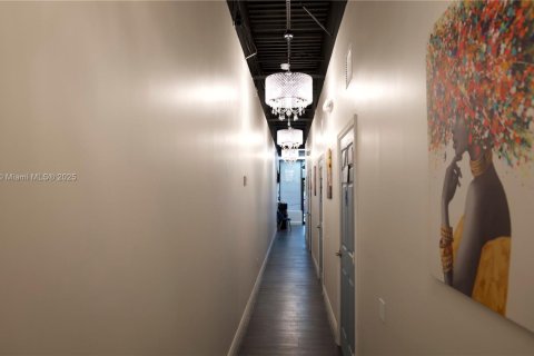 Купить коммерческую недвижимость в Купер-Сити, Флорида № 1897262 - фото 26