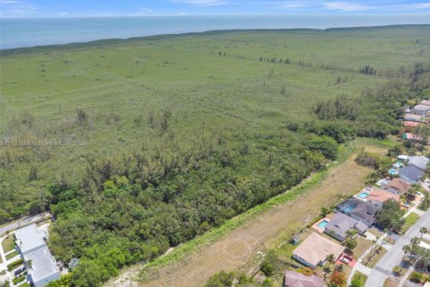 Terreno en venta en Cutler Bay, Florida № 2050771 - foto 23