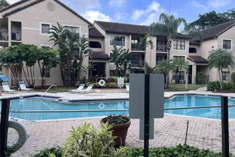 Снять в аренду кондоминиум в Помпано-Бич, Флорида 1 спальня, 43.66м2, № 2045984 - фото 18